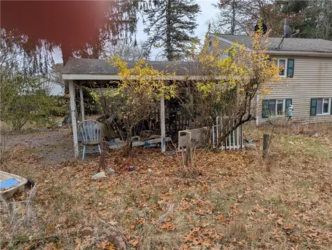 85 Hospital Rd, Riverside, RI 02915
