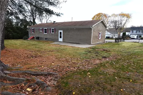Exterior - 189 Myette St, Woonsocket, RI 02895 photo 2 of 5