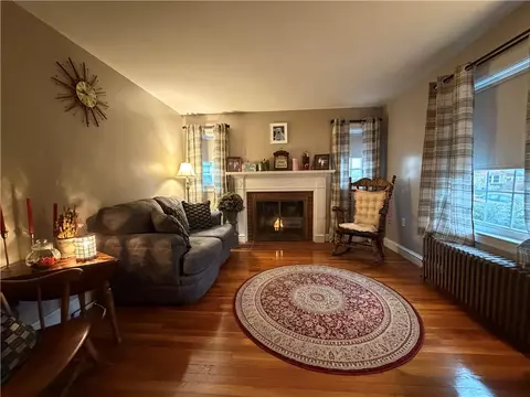 Living - 329 Pullen Ave, Pawtucket, RI 02861 photo 2 of 9