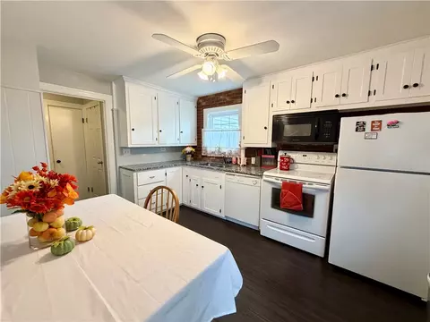 Kitchen - 329 Pullen Ave, Pawtucket, RI 02861 photo 3 of 5