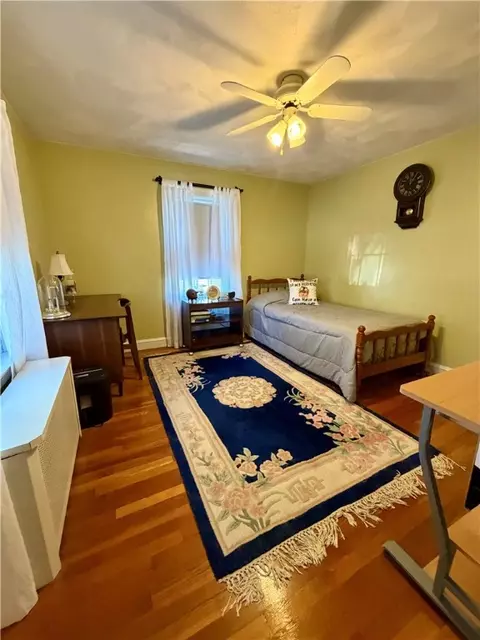 Bedroom - 329 Pullen Ave, Pawtucket, RI 02861 photo 2 of 9