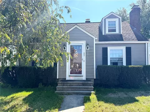 Exterior - 329 Pullen Ave, Pawtucket, RI 02861 photo 2 of 9