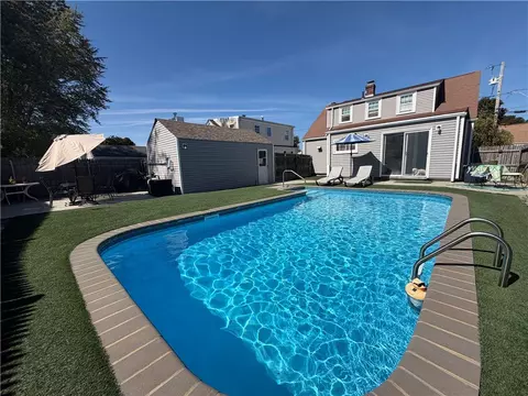 Exterior - 329 Pullen Ave, Pawtucket, RI 02861 photo 5 of 9