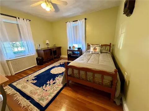 Bedroom - 329 Pullen Ave, Pawtucket, RI 02861 photo 1 of 9