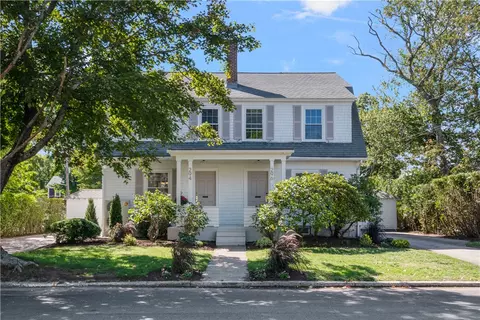 296 Cole Ave, Providence, RI 02906
