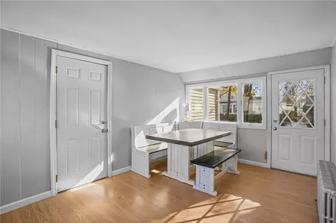 Entry Way - 40 Cavalcade Blvd, Warwick, RI 02889 photo 2 of 2