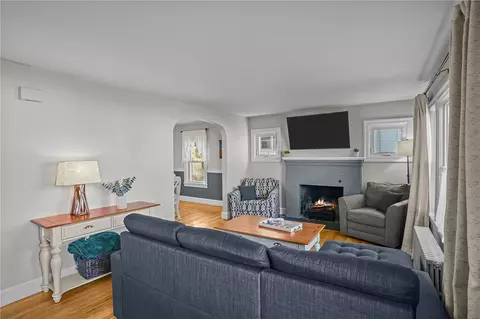 Living - 40 Cavalcade Blvd, Warwick, RI 02889 photo 3 of 3