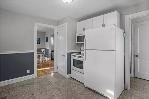 Entry Way - 40 Cavalcade Blvd, Warwick, RI 02889 photo 1 of 2