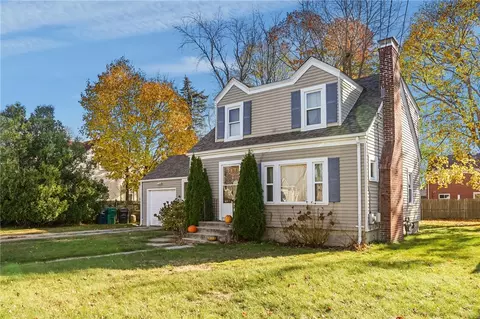 Exterior - 40 Cavalcade Blvd, Warwick, RI 02889 photo 3 of 11