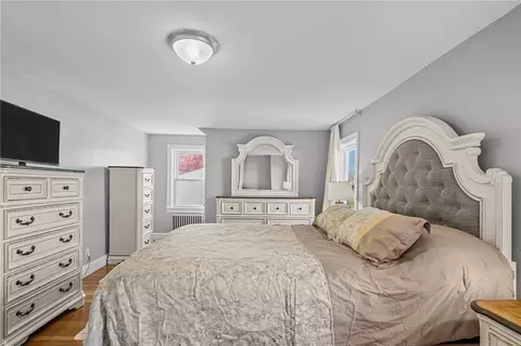 Bedroom - 40 Cavalcade Blvd, Warwick, RI 02889 photo 2 of 6