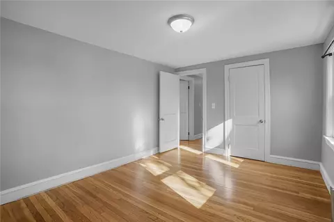 Bedroom - 40 Cavalcade Blvd, Warwick, RI 02889 photo 5 of 6