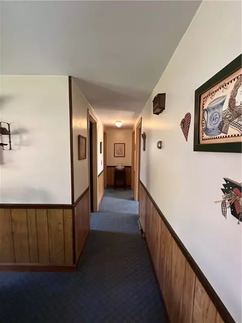 Entry Way - 17 Colonial Dr, Warren, RI 02885 photo 1 of 1