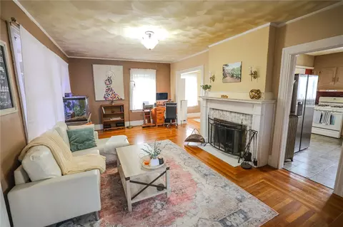 28 Sylvan Ave, Cranston, RI 02905