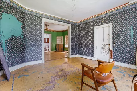 Living - 66 Providence St, Woonsocket, RI 02895 photo 4 of 6