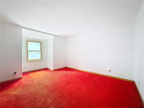 Bedroom - 82 Potter Hill Rd, Westerly, RI 02891 photo 4 of 8