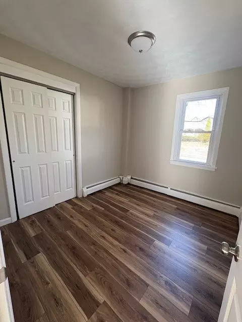 Bedroom - 52 Jackson Flat Rd, Hope, RI 02831 photo 1 of 3