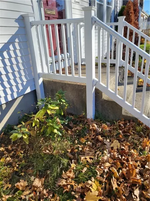 27 Frederick St, Warwick, RI 02888 photo 38