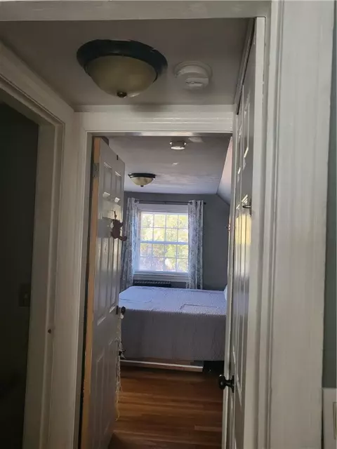 27 Frederick St, Warwick, RI 02888 photo 17