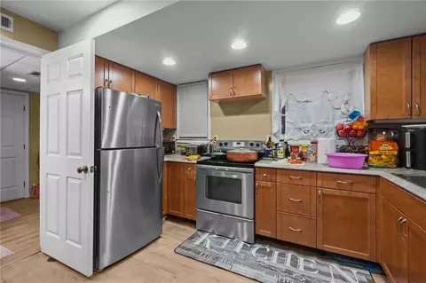 Kitchen - 38 Pender Ave, Warwick, RI 02889 photo 2 of 2