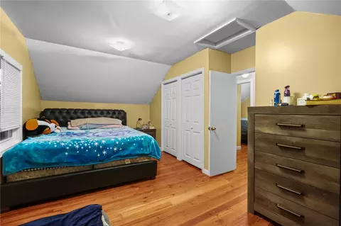 Bedroom - 38 Pender Ave, Warwick, RI 02889 photo 6 of 7