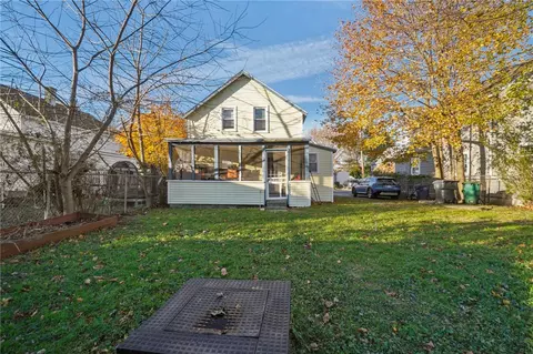 Exterior - 38 Pender Ave, Warwick, RI 02889 photo 6 of 10