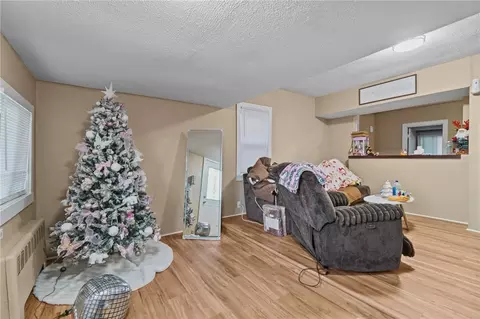 Living - 86 Glen Dr, Warwick, RI 02889 photo 2 of 2