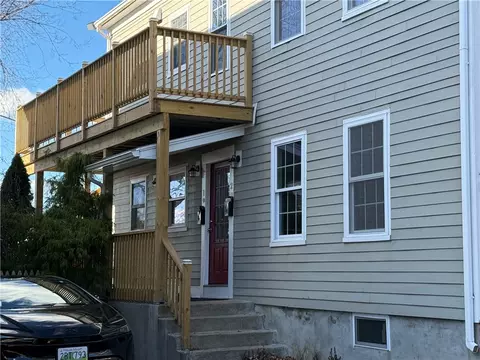 40 Tecumseh St, Providence, RI 02906