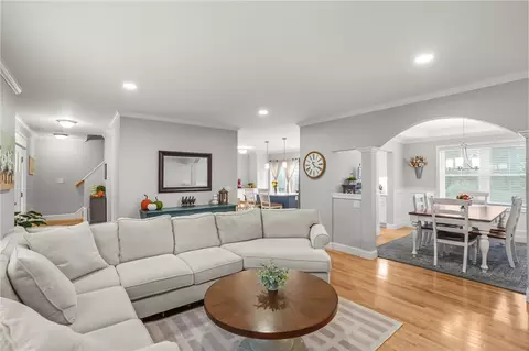 Living - 275 E Shore Dr, Coventry, RI 02816 photo 1 of 1