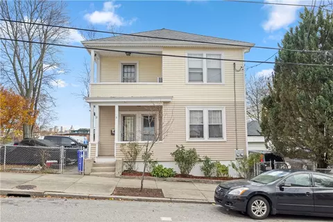 31 Bowdoin St, Providence, RI 02909