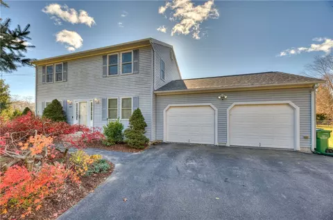 918 Saugatucket Rd, Wakefield, RI 02879