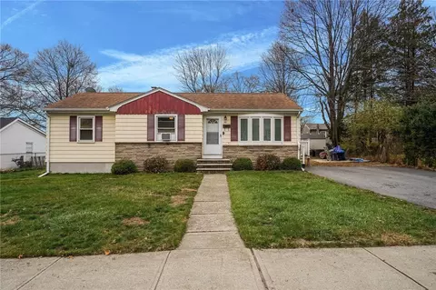 60 Rowley St, Providence, RI 02909