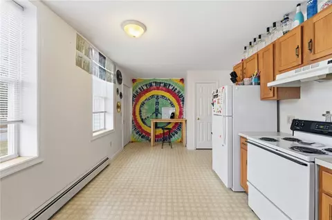 Kitchen - 4 Ware Rd, Killingly, CT 06241 photo 4 of 4