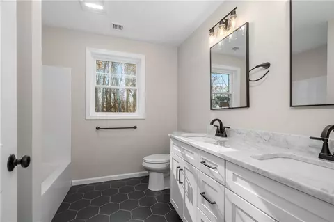 Bath - 237 Congress St, Woonsocket, RI 02895 photo 3 of 3