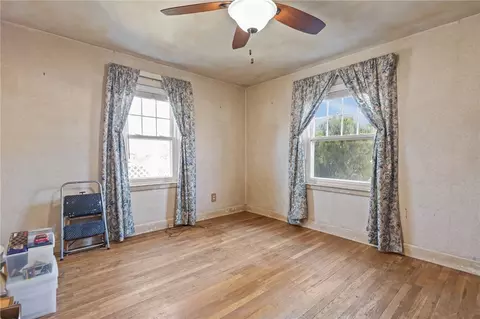 Bedroom - 190 Chapmans Ave, Warwick, RI 02886 photo 1 of 11