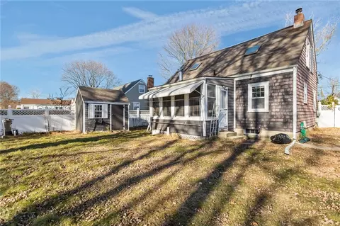 Exterior - 190 Chapmans Ave, Warwick, RI 02886 photo 3 of 9
