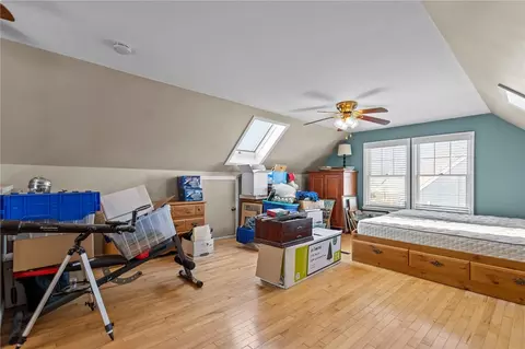 Bedroom - 190 Chapmans Ave, Warwick, RI 02886 photo 5 of 11