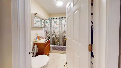Bath - 110 Saint Leon Ave, Woonsocket, RI 02895 photo 4 of 4