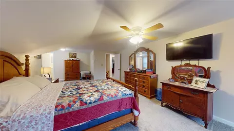 Bedroom - 110 Saint Leon Ave, Woonsocket, RI 02895 photo 4 of 6