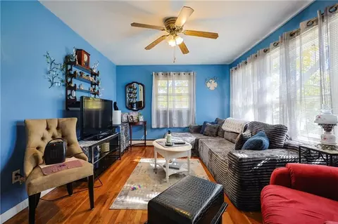 Living - 95 Mitris Blvd, Woonsocket, RI 02895 photo 2 of 4