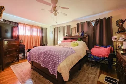 Bedroom - 95 Mitris Blvd, Woonsocket, RI 02895 photo 3 of 8