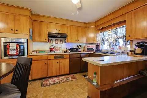 Kitchen - 95 Mitris Blvd, Woonsocket, RI 02895 photo 3 of 4