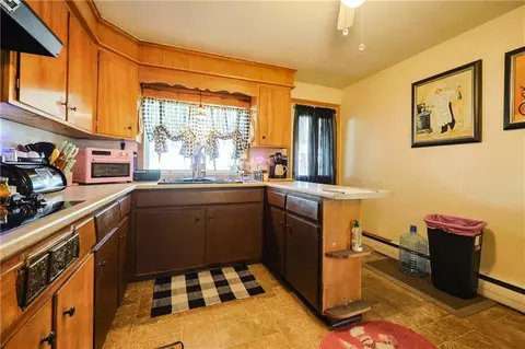 Kitchen - 95 Mitris Blvd, Woonsocket, RI 02895 photo 4 of 4