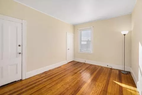 14 Doyle Ave, Providence, RI 02906 photo 9
