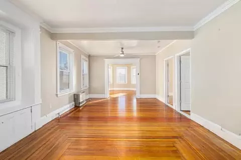 14 Doyle Ave, Providence, RI 02906 photo 3