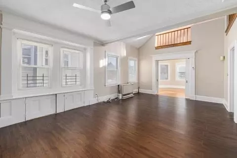14 Doyle Ave, Providence, RI 02906 photo 13