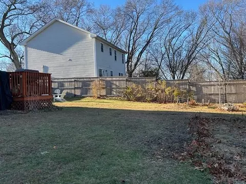 Exterior - 8 Byron Blvd, Warwick, RI 02888 photo 6 of 7