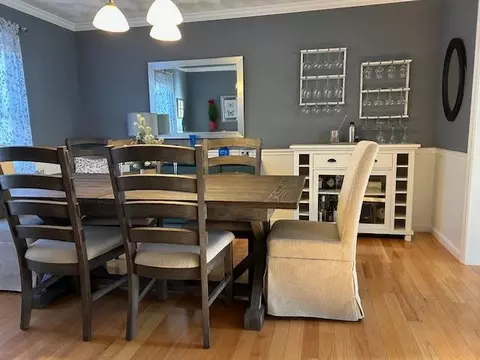 Dining - 8 Byron Blvd, Warwick, RI 02888 photo 1 of 2