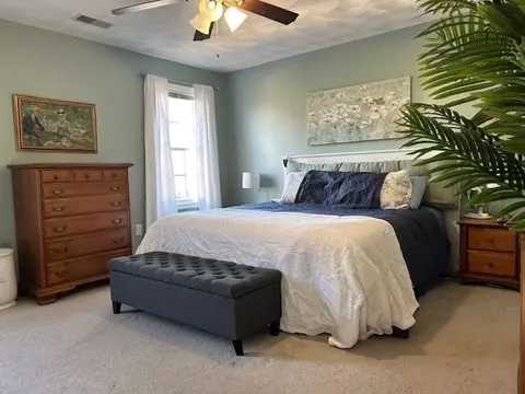 Bedroom - 8 Byron Blvd, Warwick, RI 02888 photo 1 of 2