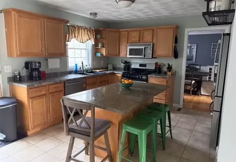 Kitchen - 8 Byron Blvd, Warwick, RI 02888 photo 2 of 2