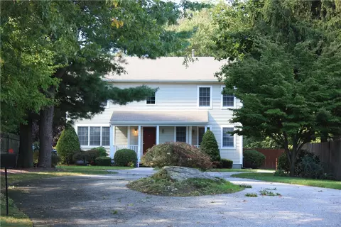 252 Gentian Ave, Providence, RI 02908